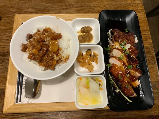 奮起湖燒雞腿便當