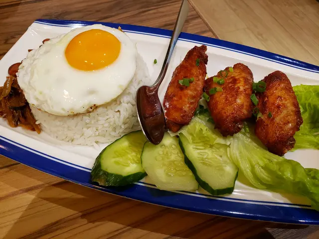 南乳雞翼椰漿飯