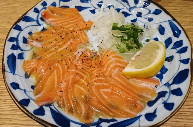 極味意式薄切鮭魚