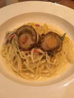 香煎帆立貝芝士忌廉意粉