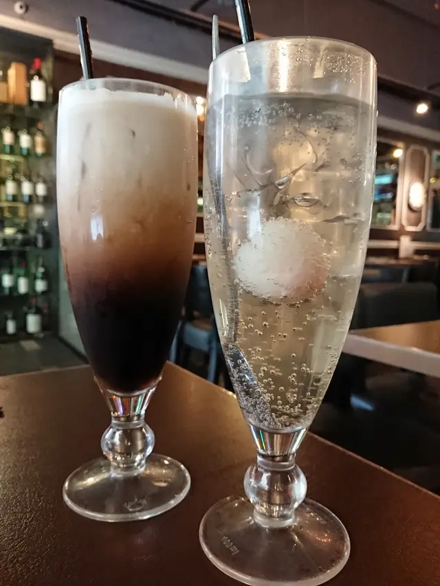 凍爆谷味咖啡&荔枝梳打