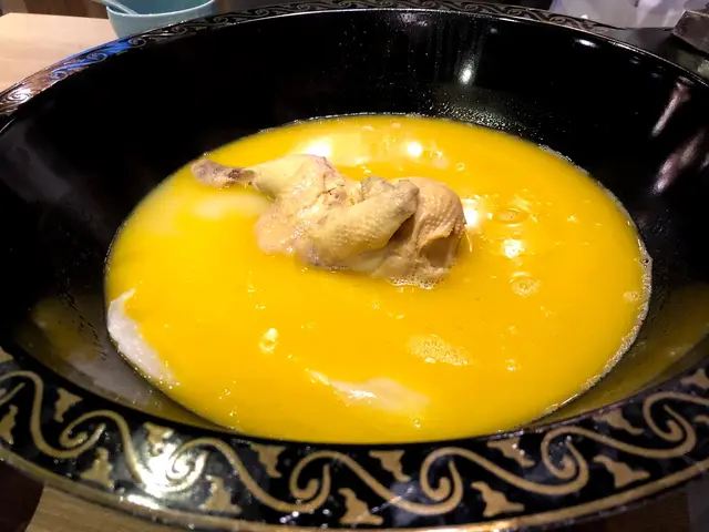 花膠鮮雞美人鍋
