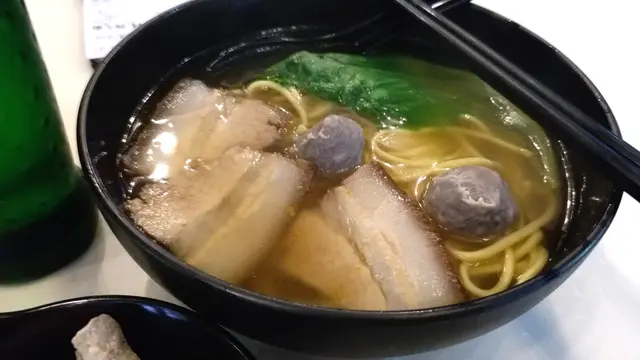 豬腩、牛丸、油麵