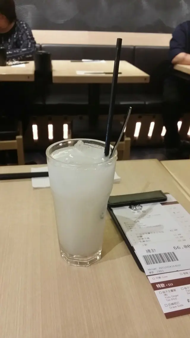 白桃乳酸梳打