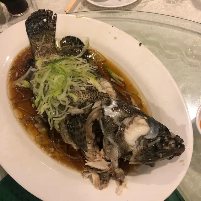 清蒸游水沙巴躉