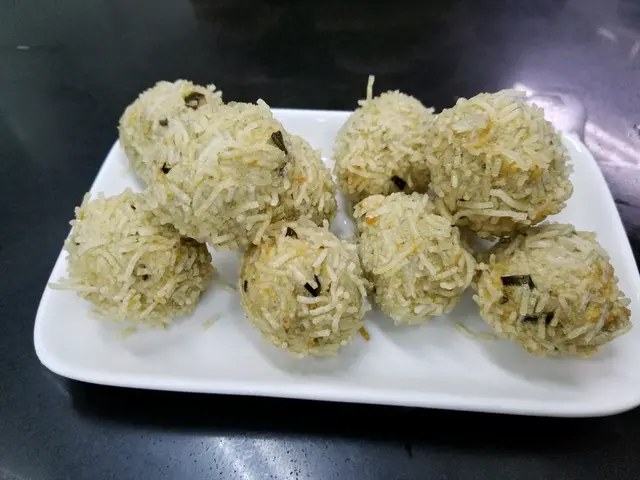 米通鯪魚球