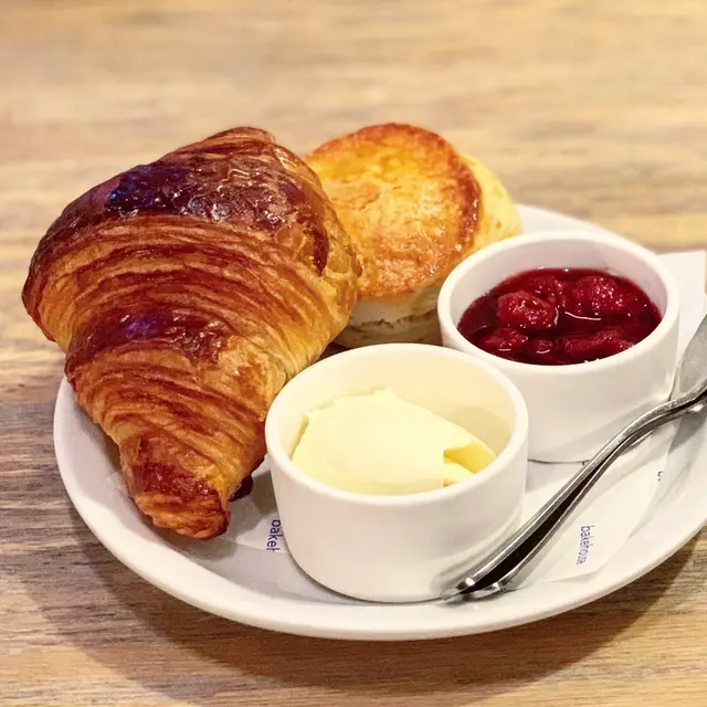 Croissant  Scone  Jam  &  Cream