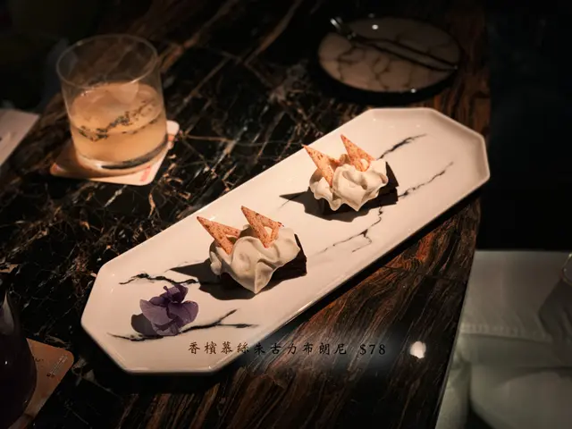 香檳慕絲朱古力布朗尼