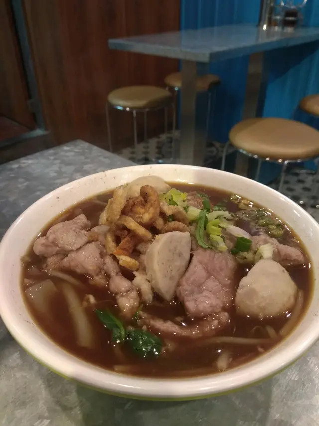 豬肉什錦湯河