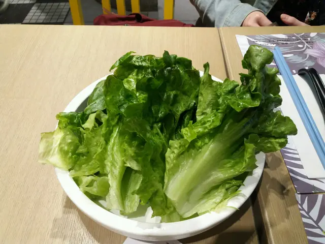 香葉肉碎生菜包