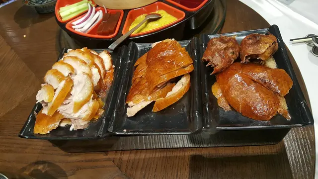 這已是一隻切出來的份量了