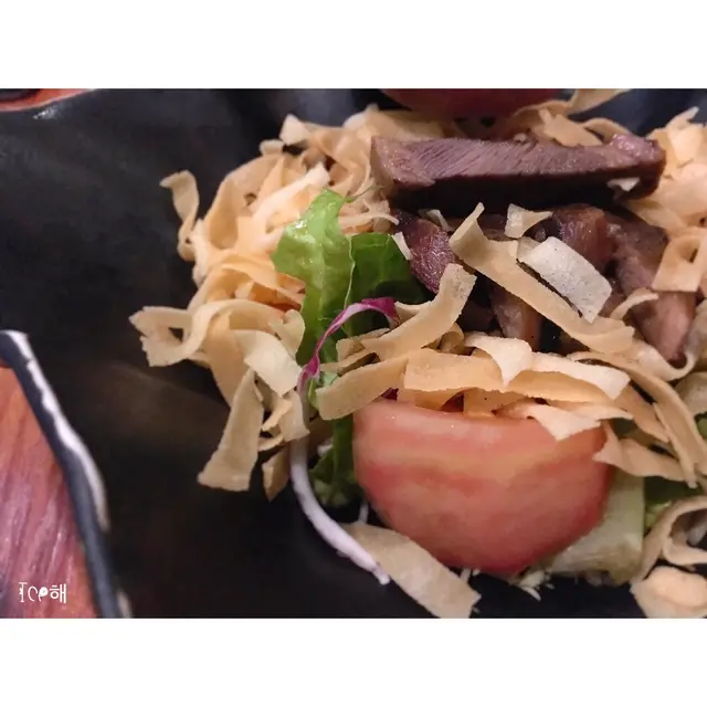炸牛舌沙津