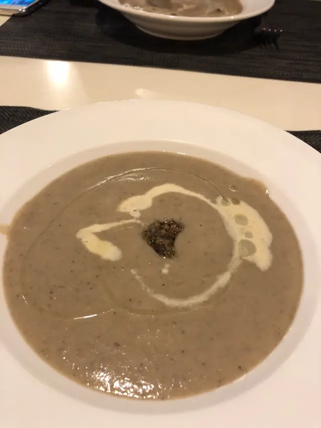 松露野菌忌廉湯