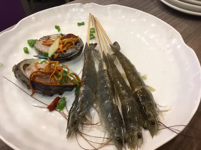 生猛鮮鮑魚+生猛海中蝦