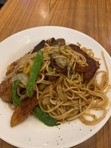 黑猪猪扒炒意粉