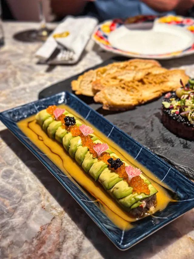 Avocado Lobster Roll