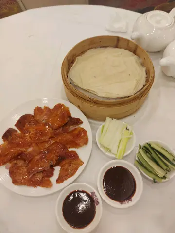 片皮鸭