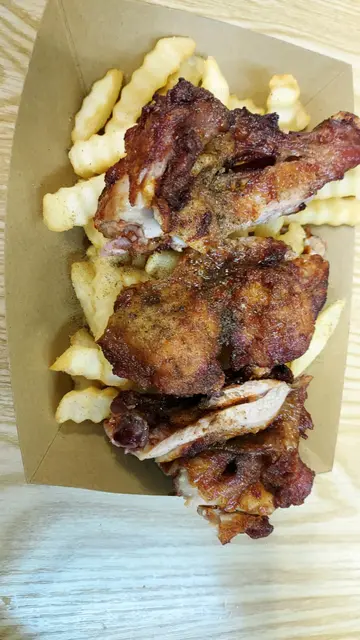 生炸鸡髀配薯条