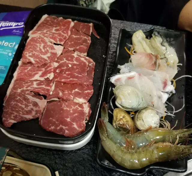 朋友評價豬比牛好吃些