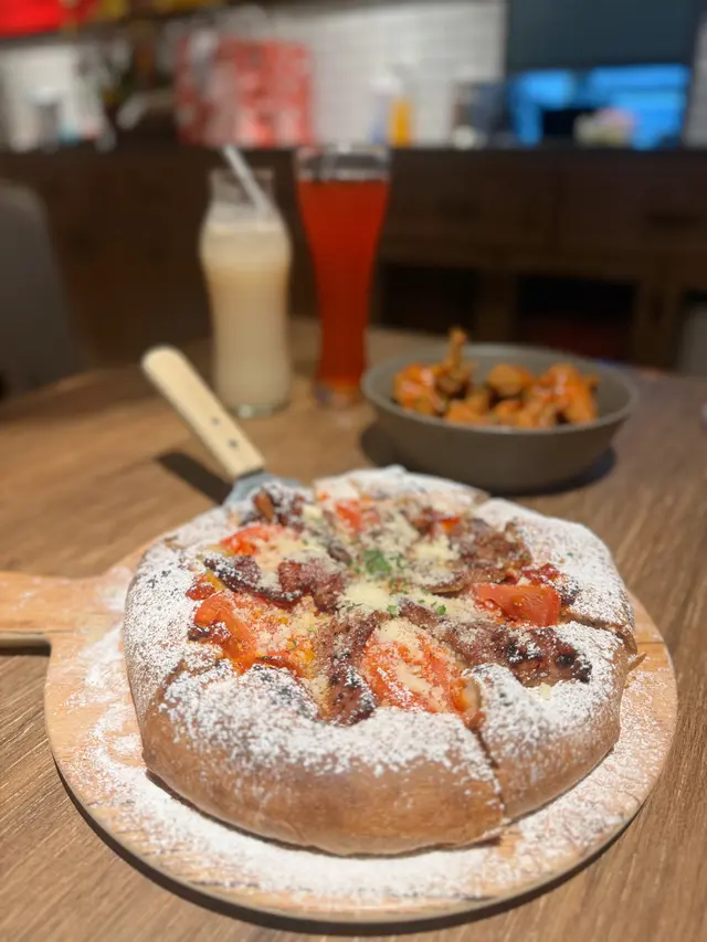 韓國烤肉芝加哥 Pizza