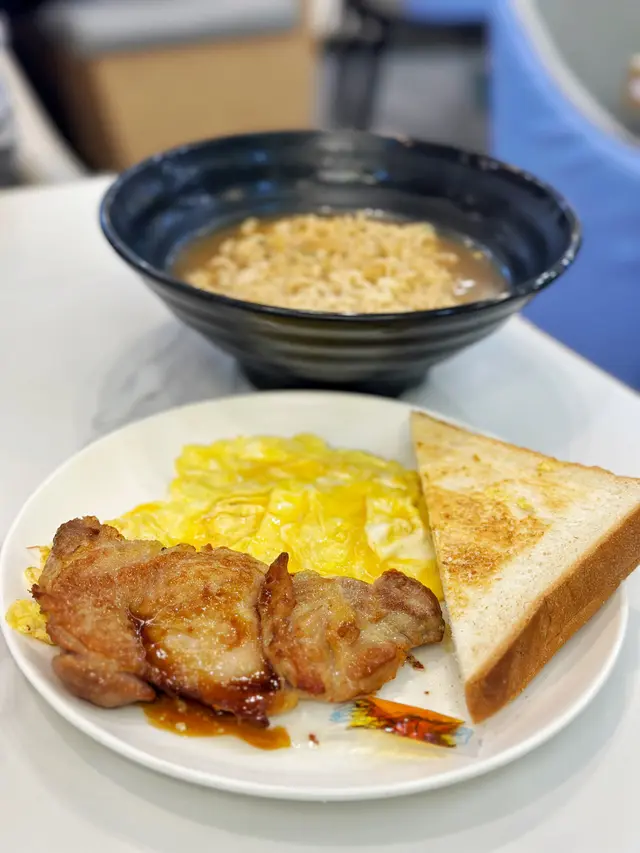 香煎美國雞扒出前一丁