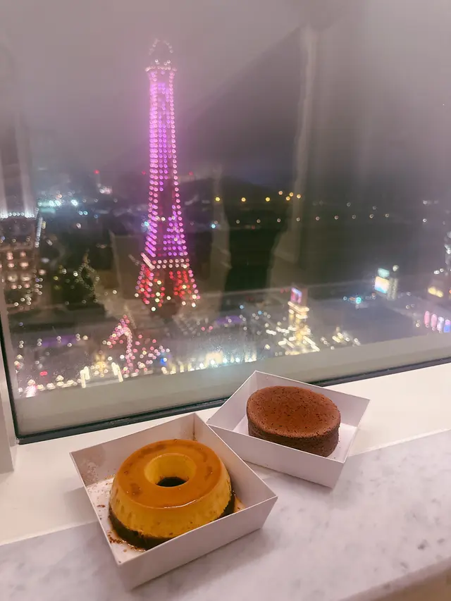 🍮布丁蛋糕 🍩ᗷᖇOᗯᑎIE