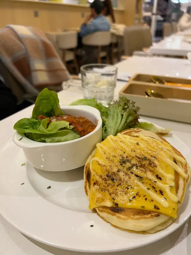 Bolognese Cheese Pancake