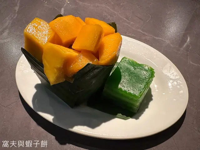 鮮芒果糯米飯與千層糕