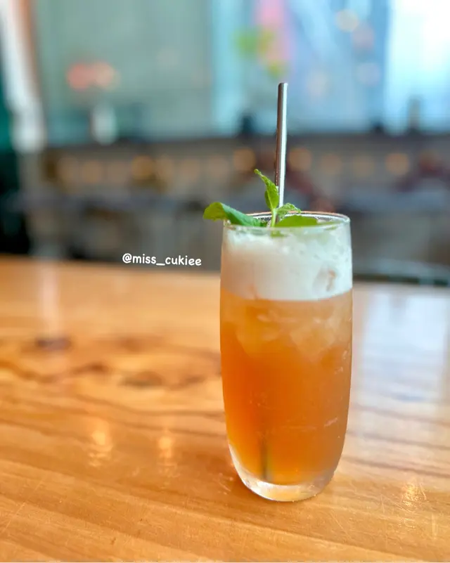 Peachy Iced Tea