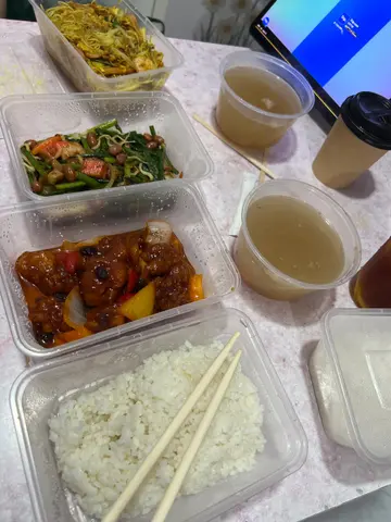 咕噜肉&小炒王&星洲炒米