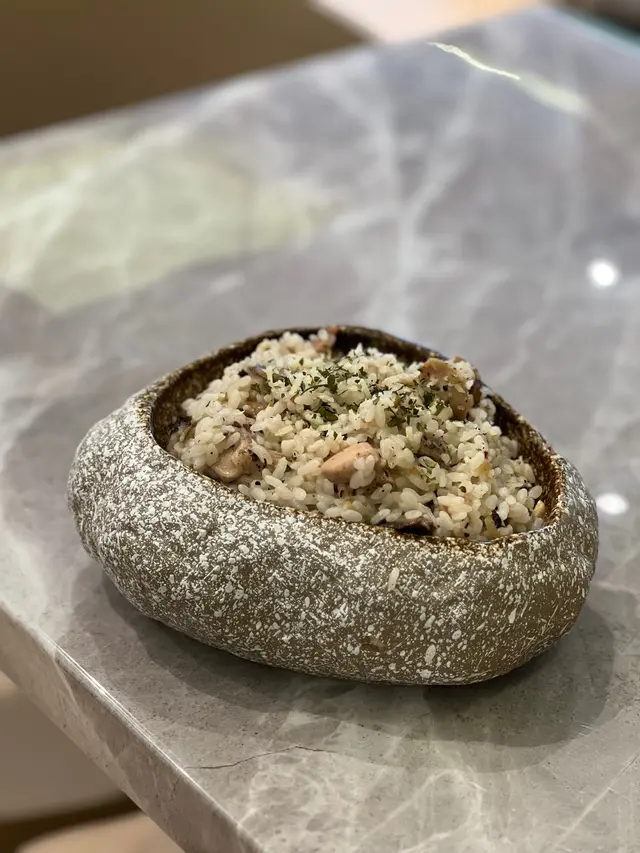 黑松露雞肉大蘑菇燴飯