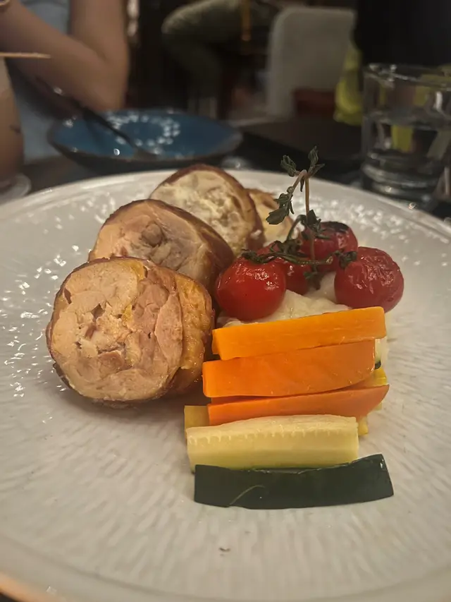 法式烤雞焗釀芝士煙肉卷