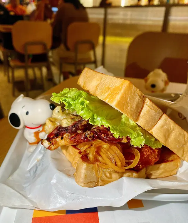 蝦兵蟹將鐵板三文治