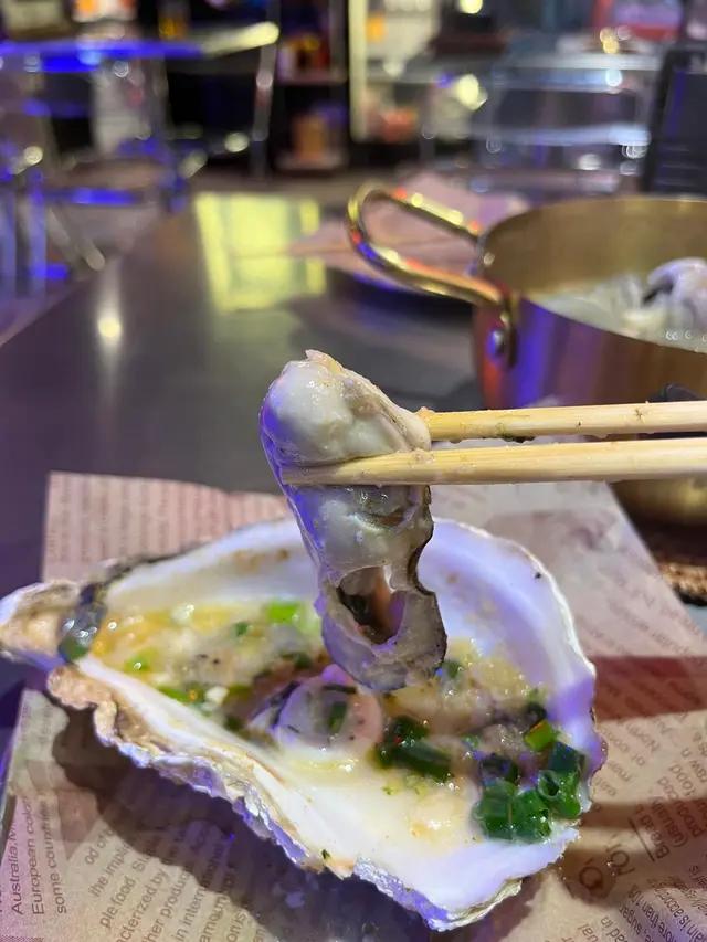 燒即開新鮮大生蠔(蒜蓉口味)