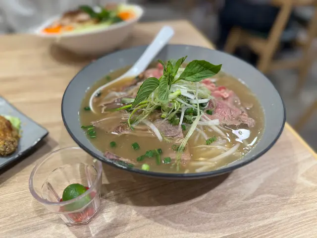 河內生熟牛肉湯檬