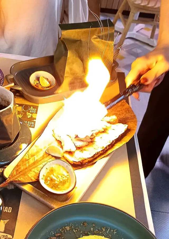 惹火上身鹹檸豬頸肉