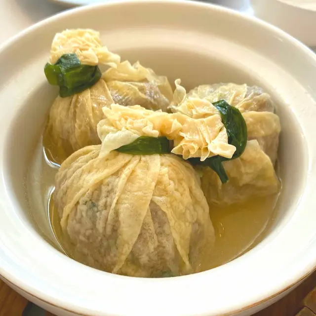 石榴牛肉球 - $62