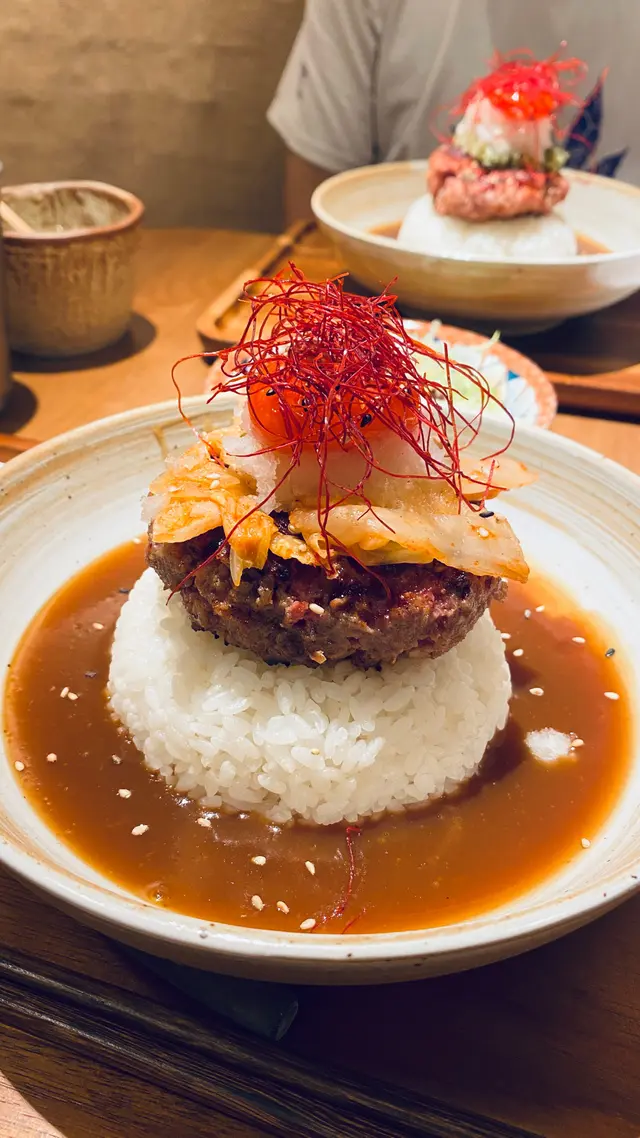 手打和牛漢堡扒丼飯