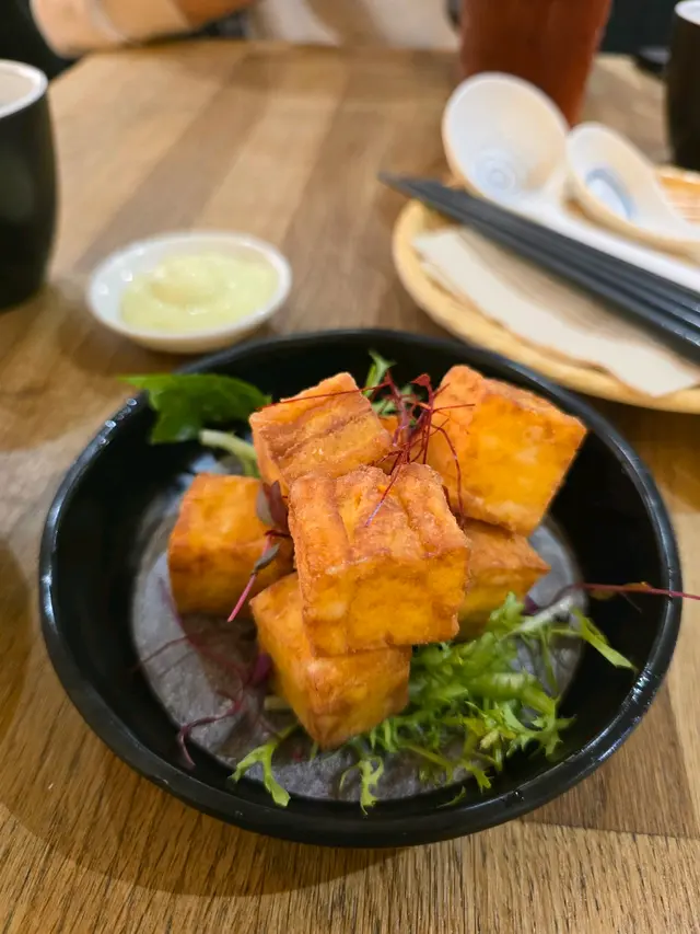 脆炸玉子蛋配芥末沙律醬