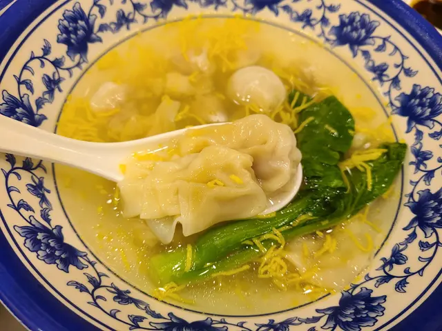 鮮雞湯小雲吞12粒