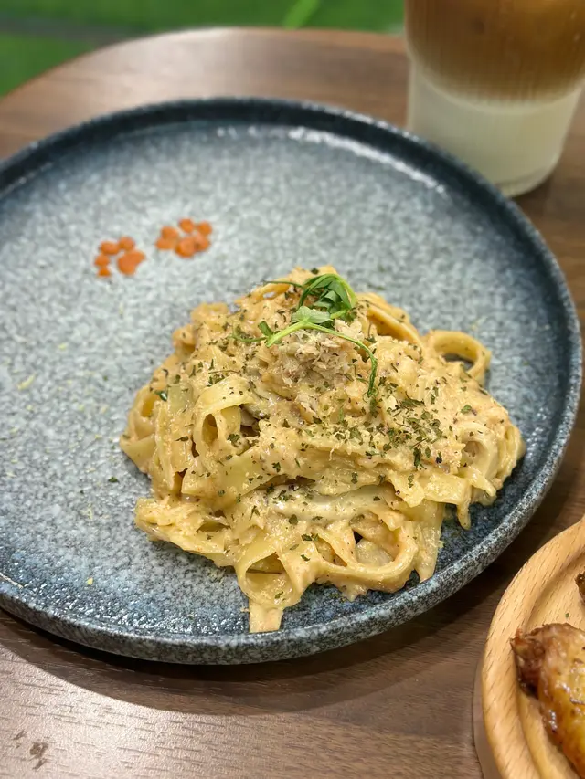 #貓啡 #hongkong #貓cafe #領養貓咪 #流浪貓 #Cafe #香港美食 #旺角 #旺角美食