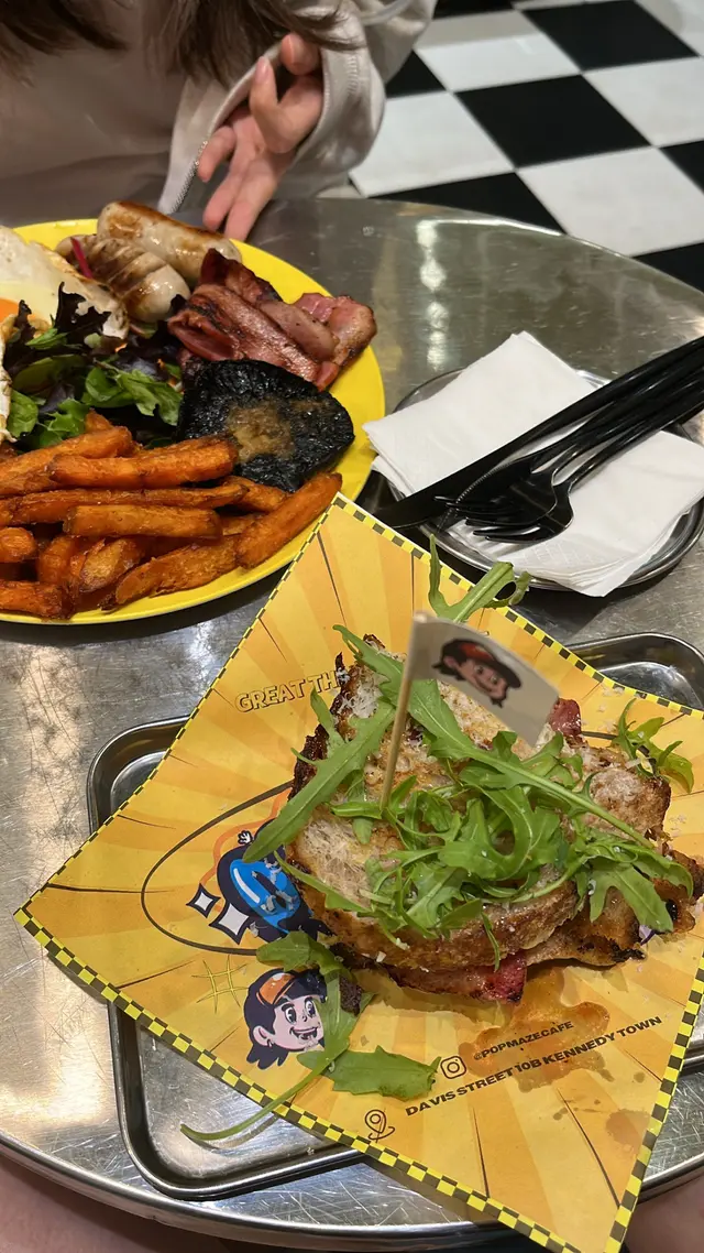 Beacon grilled cheese & all day breakfast