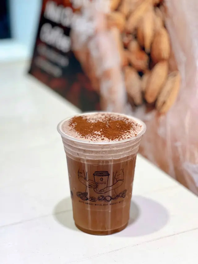 伯爵朱古力堅果奶蓋茶