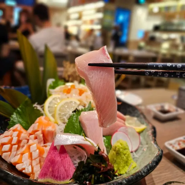 刺身拼盤