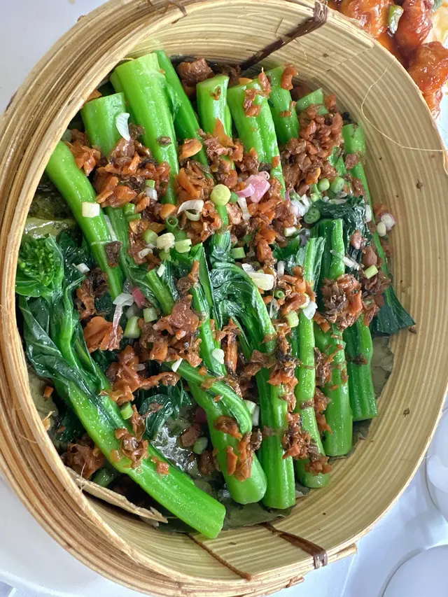 籠仔梅菜蒸菜芯遠