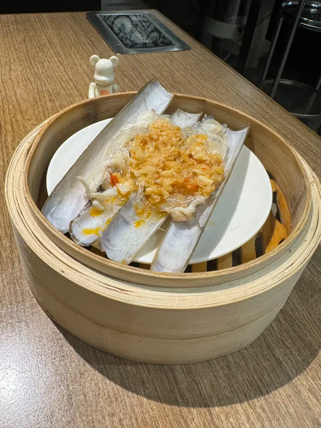 蒜蓉粉絲蒸蟶子