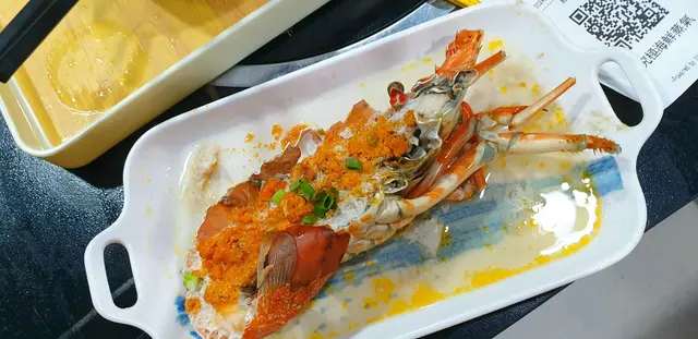 蟹膏蒸龍蝦