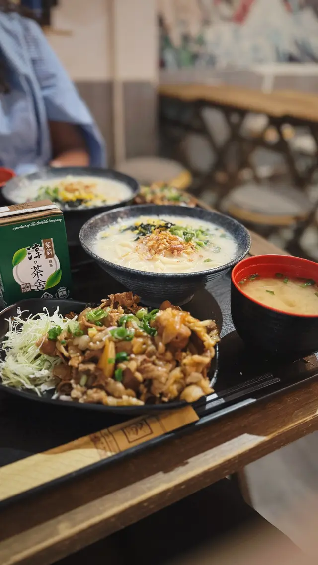 和風特勝牛烏冬定食