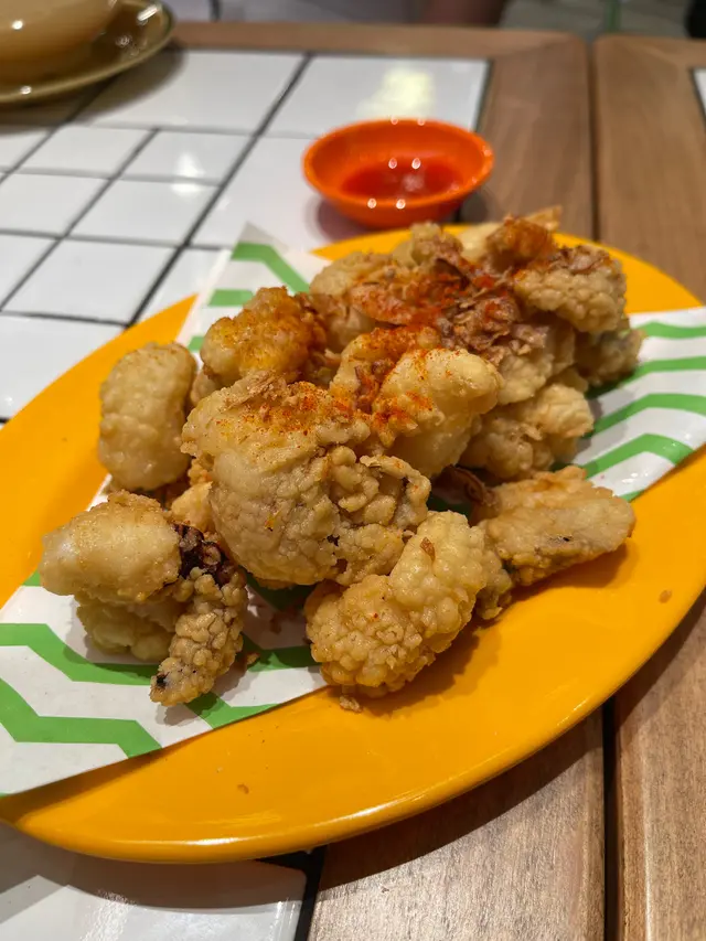 娘惹蒜米酥脆魷魚