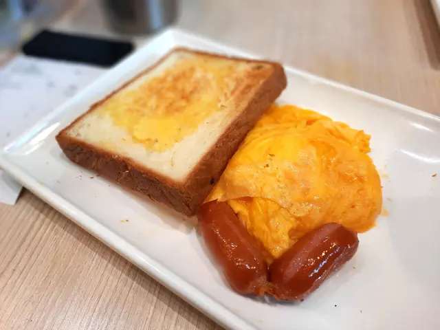 特濃沙嗲牛肉公仔麵